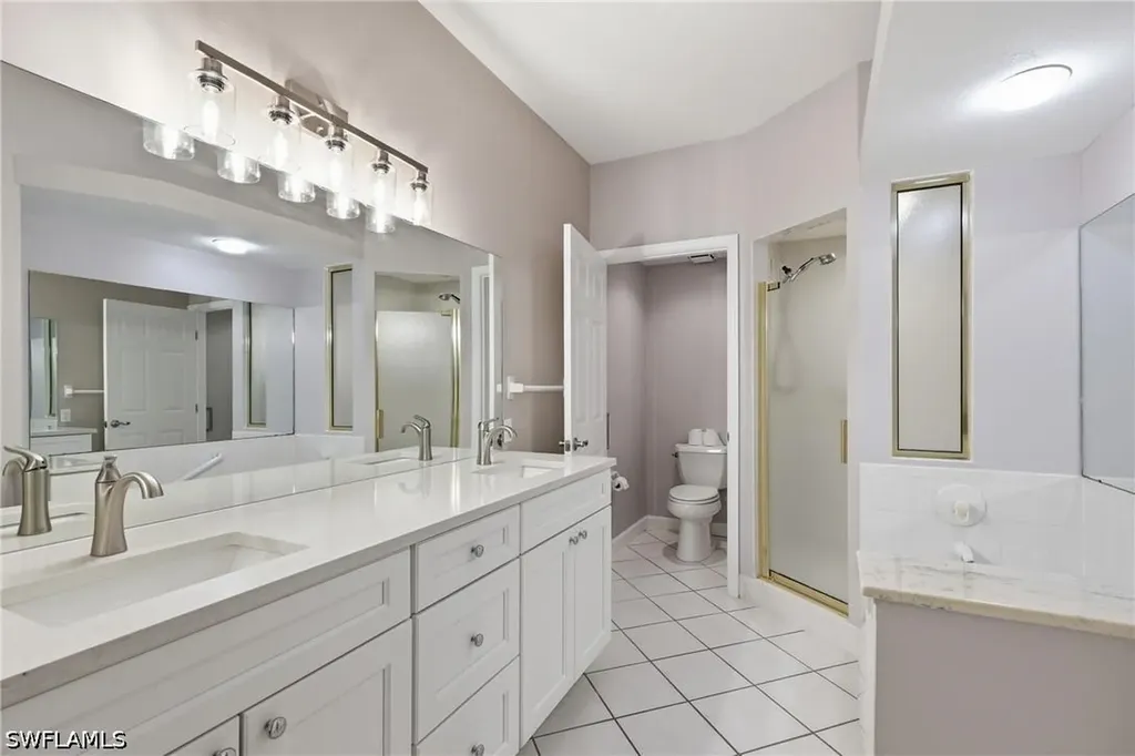 2245 Hidden Lake Drive Naples FL 34112
