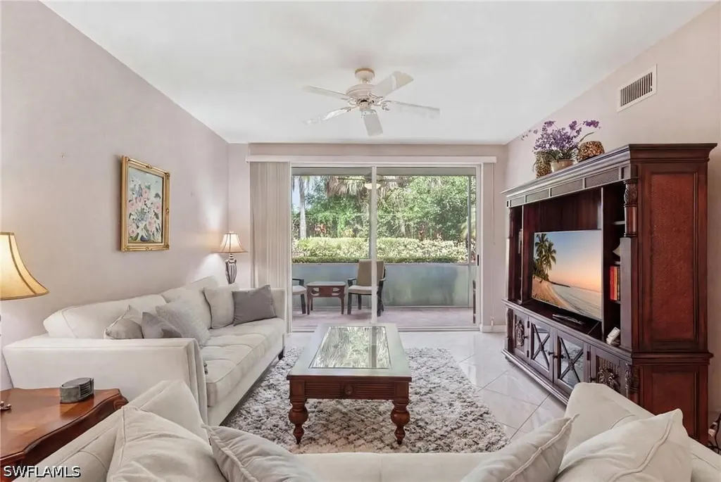 2245 Hidden Lake Drive Naples FL 34112