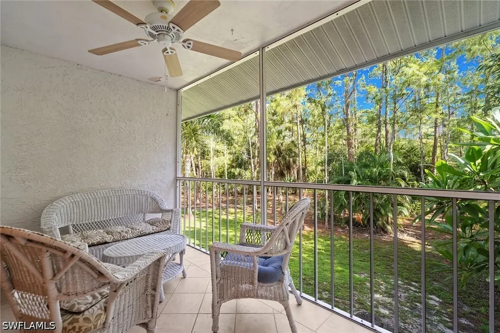 3581 County Barn Road Naples FL 34112