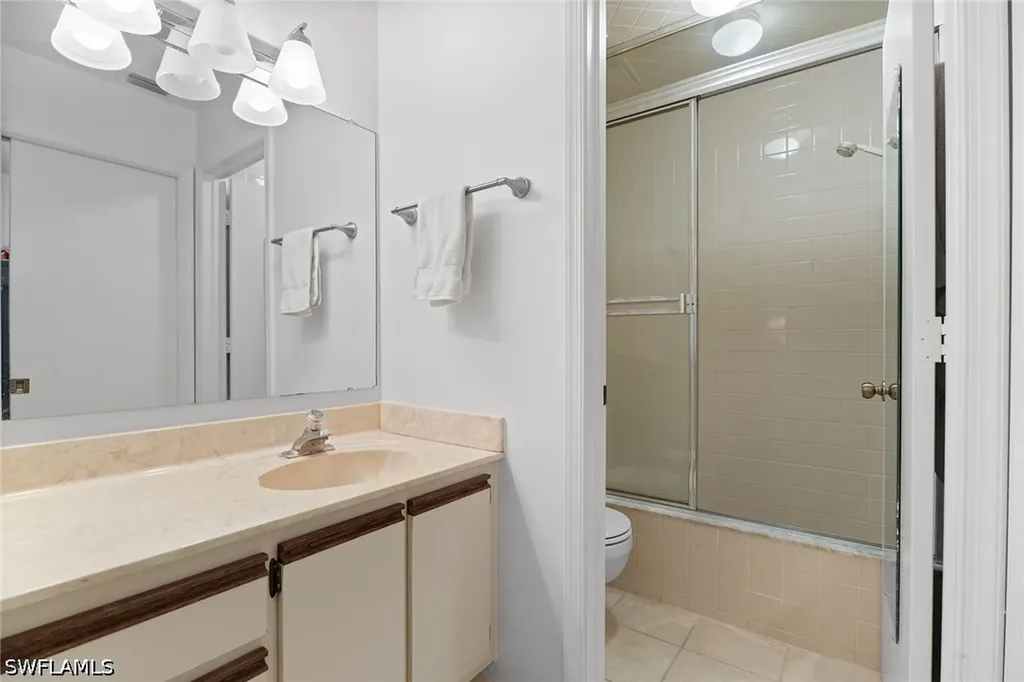 3581 County Barn Road Naples FL 34112