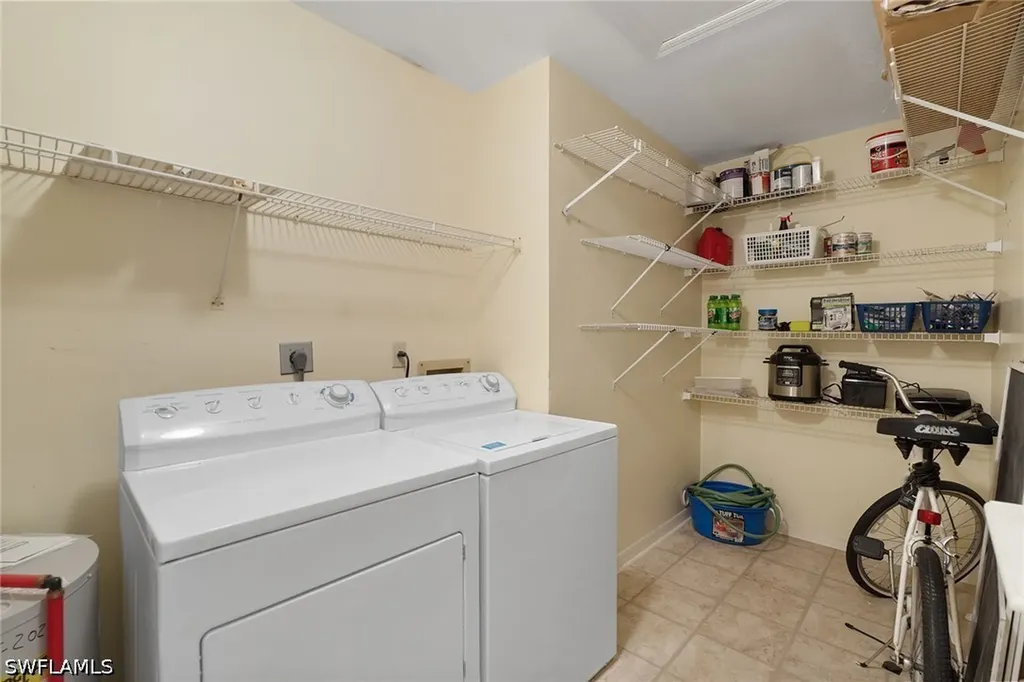 3581 County Barn Road Naples FL 34112