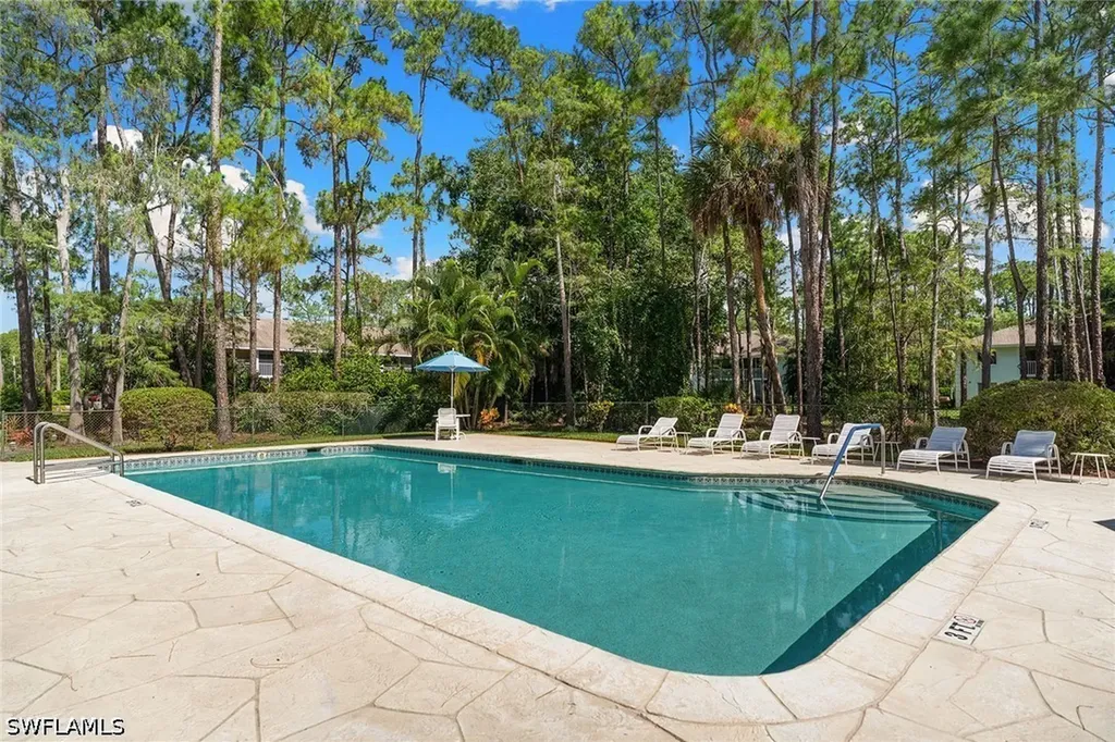 3581 County Barn Road Naples FL 34112