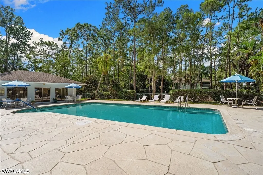 3581 County Barn Road Naples FL 34112