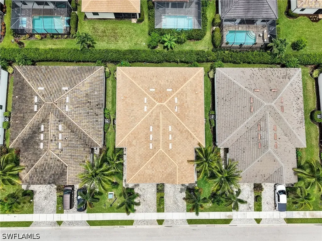 9157 Glenforest Drive Naples FL 34120