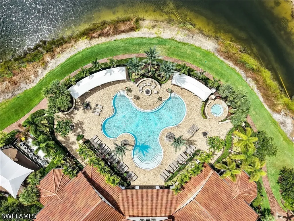 9157 Glenforest Drive Naples FL 34120