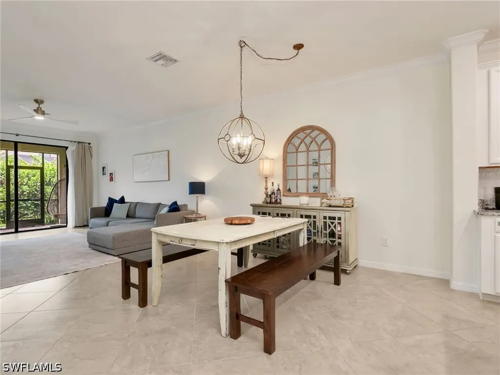 9157 Glenforest Drive Naples FL 34120