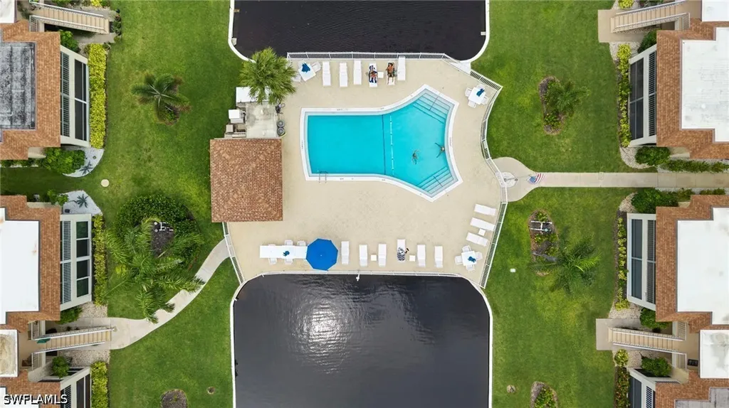 1155 Sandpiper Street Naples FL 34102