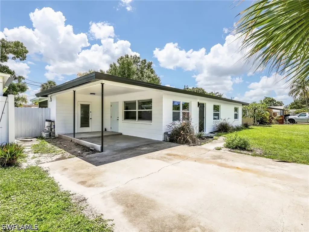 1196 Pine Lake Drive Cape Coral FL 33909