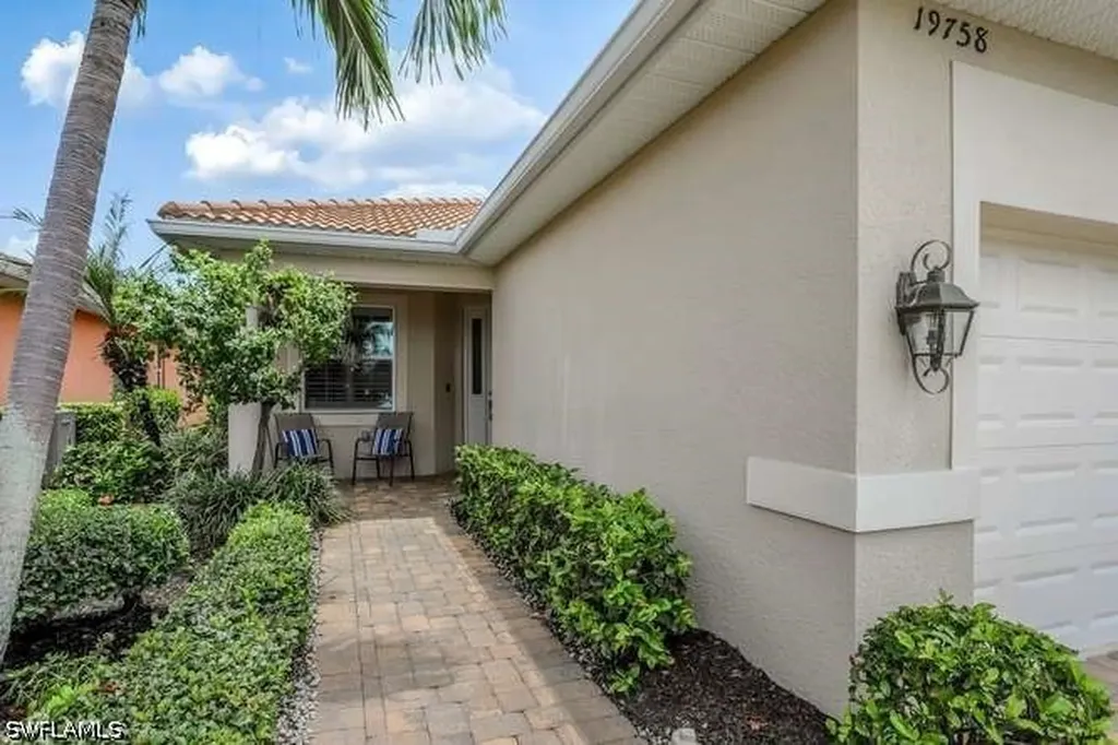 19758 Tesoro Way Estero FL 33967