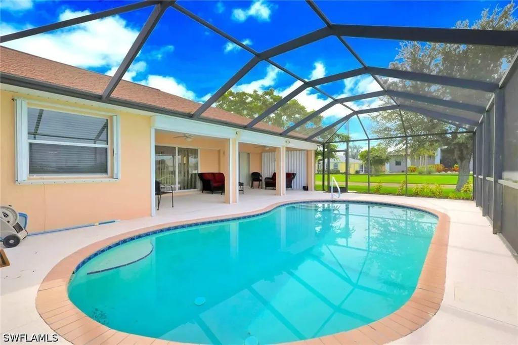 Cape Coral FL, 3302 SW 2nd Lane