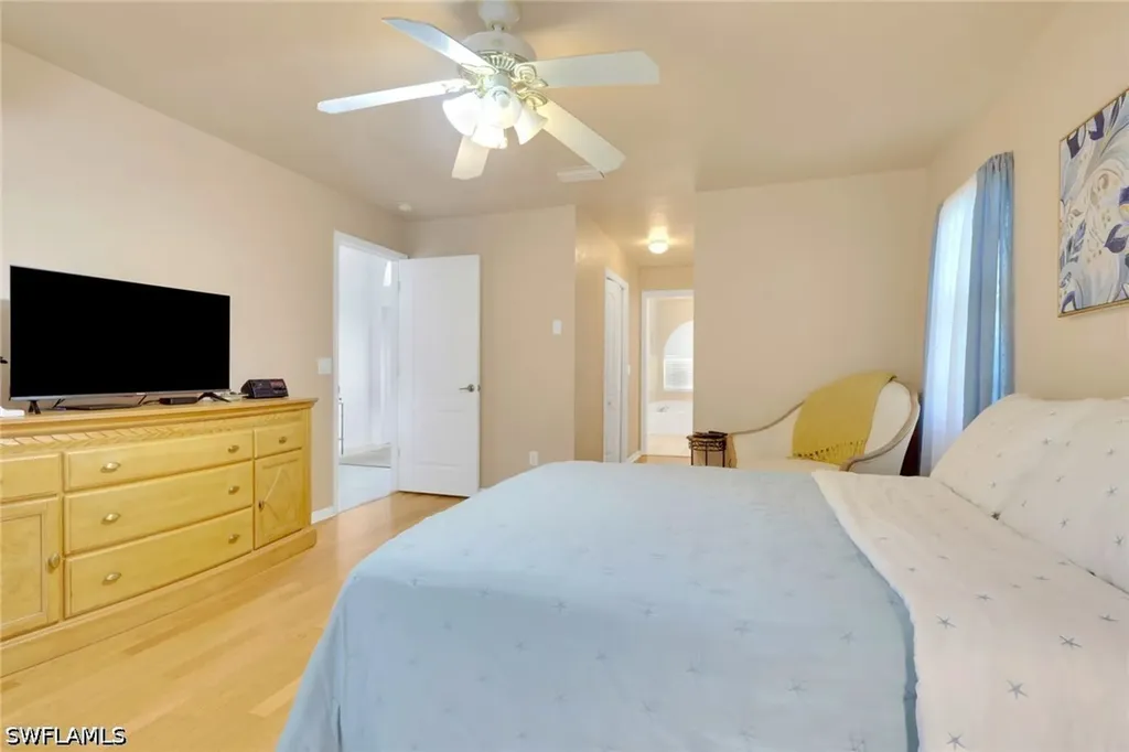 3302 SW 2nd Lane Cape Coral FL 33991