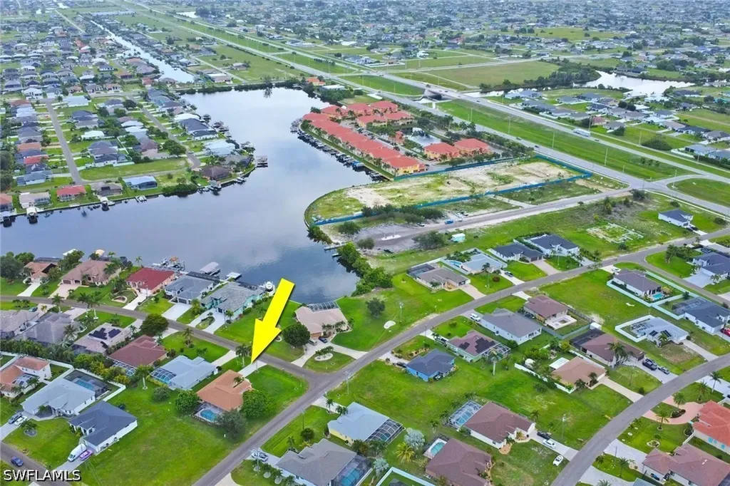 3302 SW 2nd Lane Cape Coral FL 33991