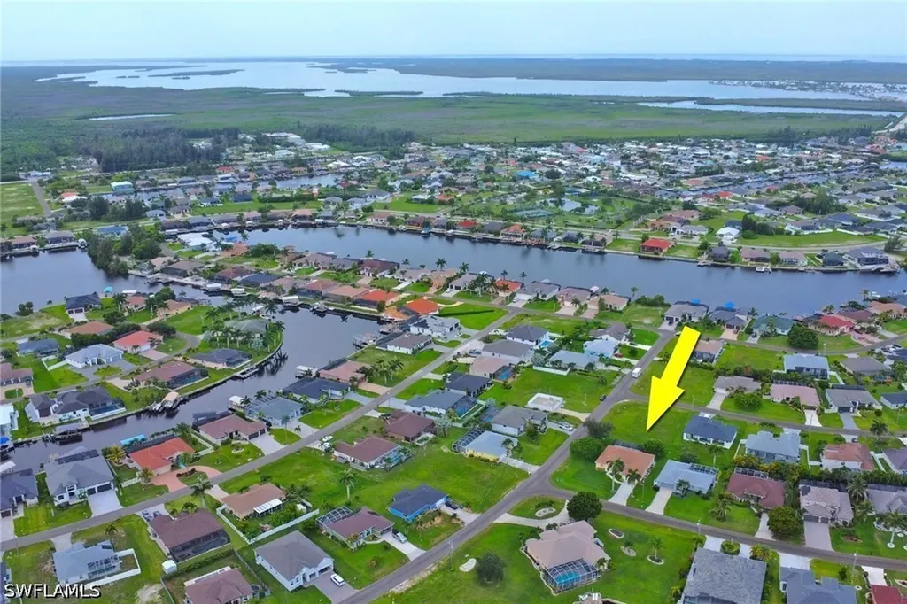 3302 SW 2nd Lane Cape Coral FL 33991
