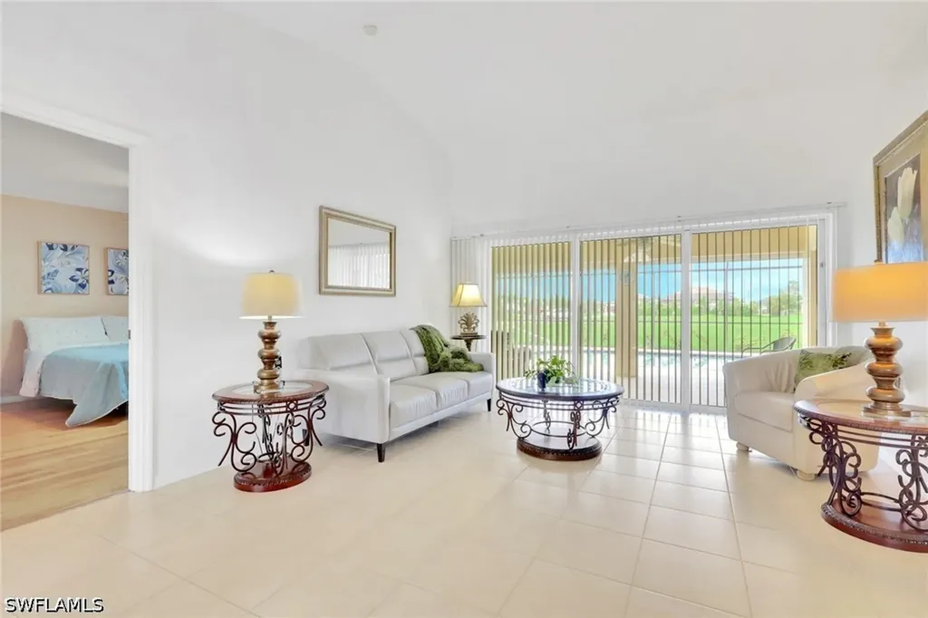 3302 SW 2nd Lane Cape Coral FL 33991