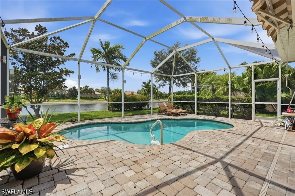 8433 Karina Court Naples FL 34114