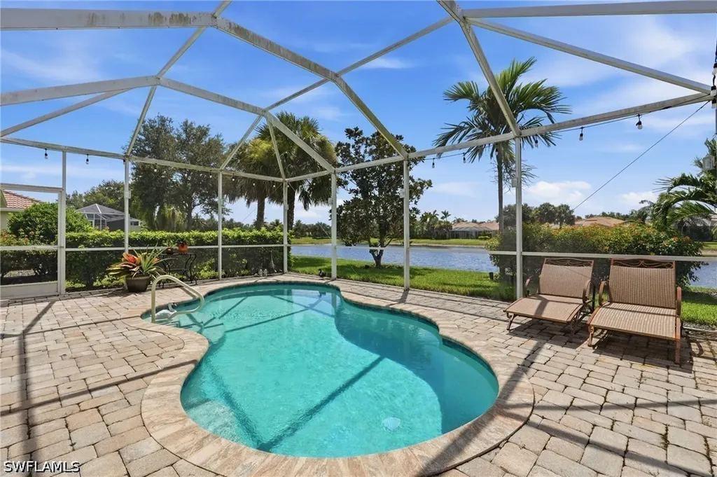 8433 Karina Court Naples FL 34114