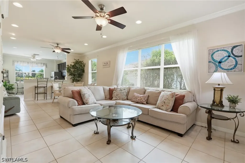 8433 Karina Court Naples FL 34114