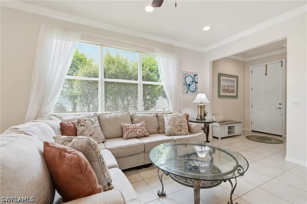 8433 Karina Court Naples FL 34114