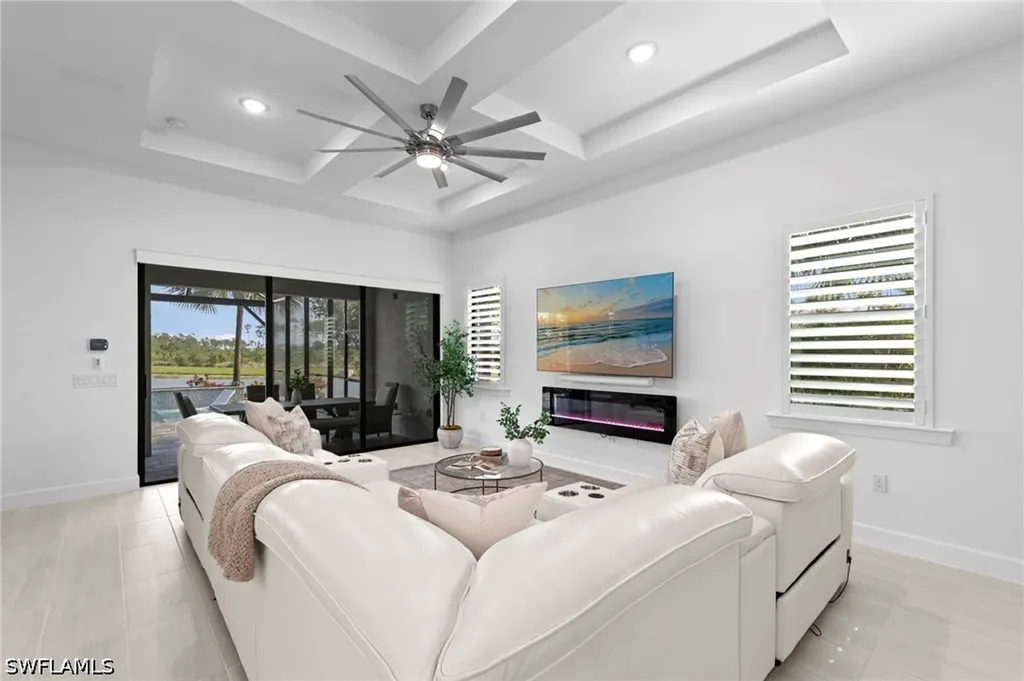 19640 Aqua View Lane Estero FL 33913