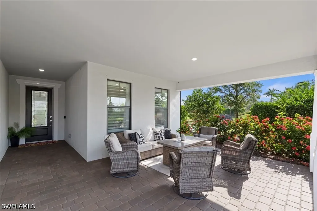 19640 Aqua View Lane Estero FL 33913