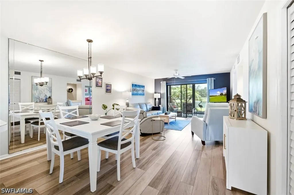 7320 Coventry Court Naples FL 34104