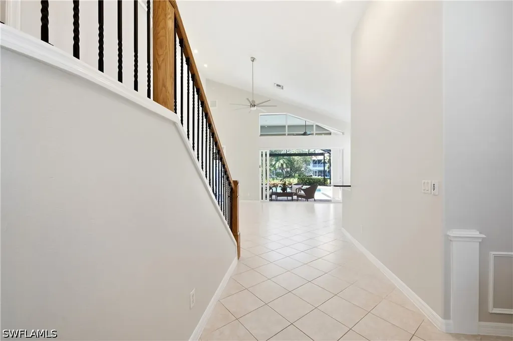 1960 Timarron Way Naples FL 34109
