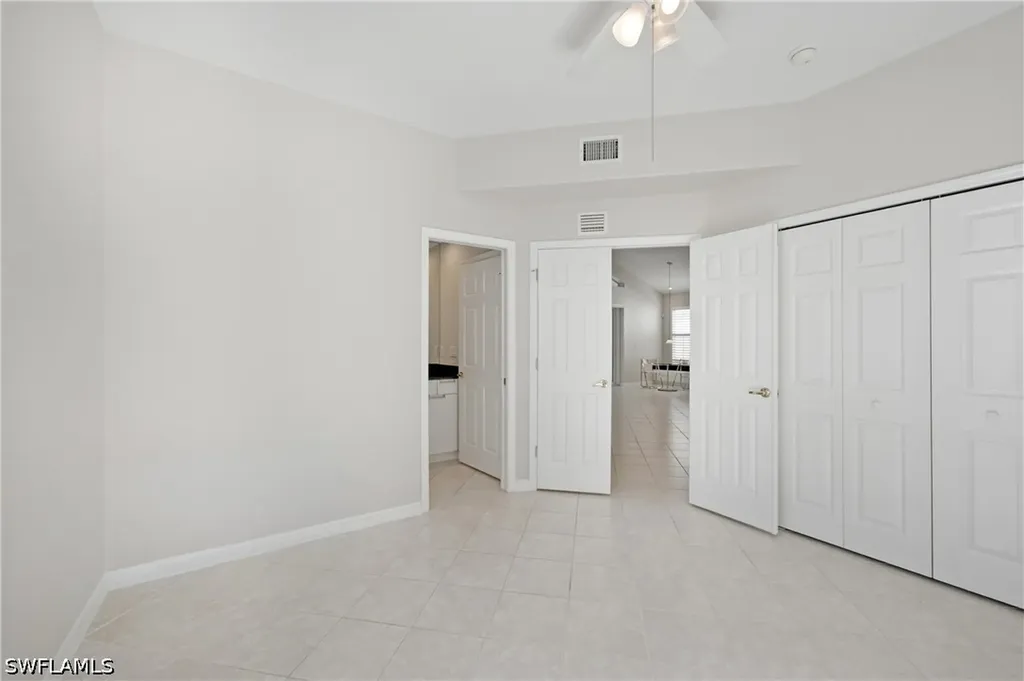 1960 Timarron Way Naples FL 34109