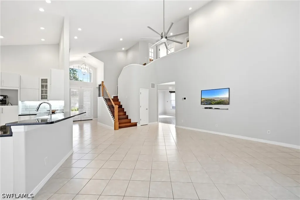 1960 Timarron Way Naples FL 34109