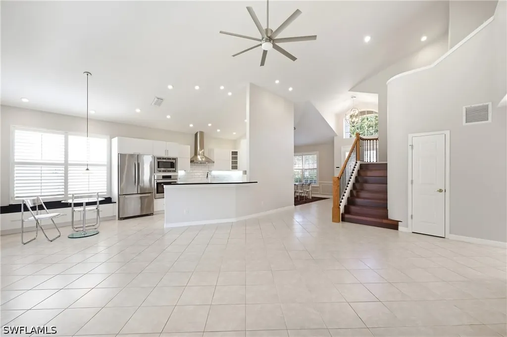 1960 Timarron Way Naples FL 34109