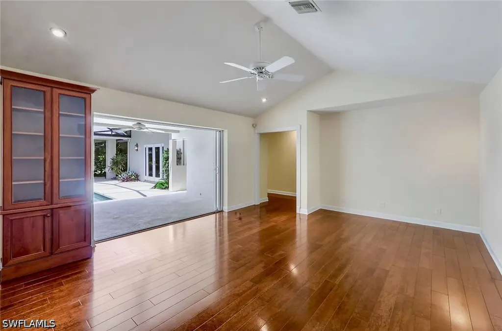 675 Murex Drive Naples FL 34102