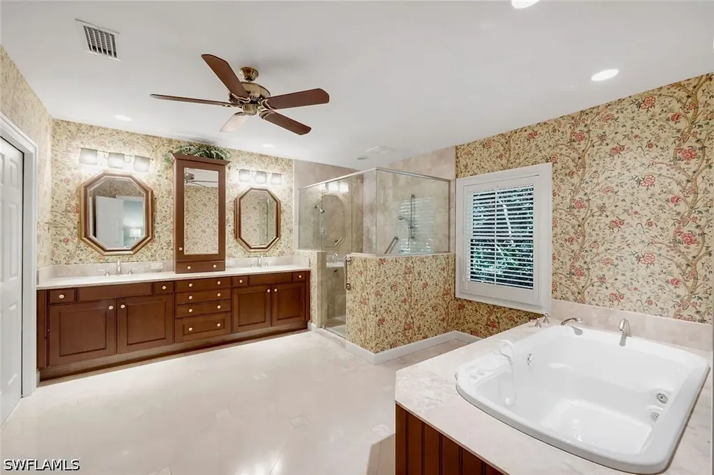 675 Murex Drive Naples FL 34102