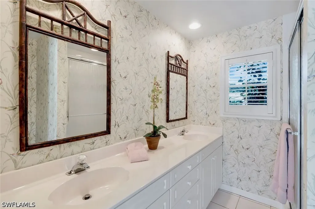 675 Murex Drive Naples FL 34102
