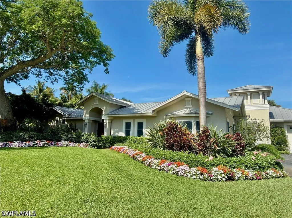 675 Murex Drive Naples FL 34102