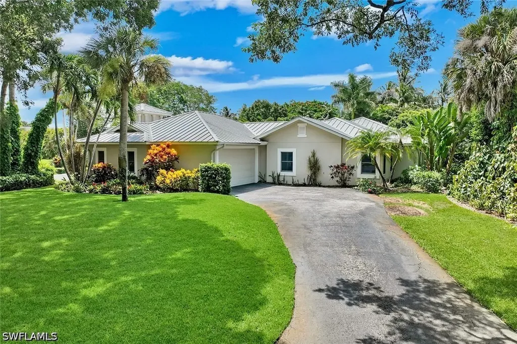 675 Murex Drive Naples FL 34102