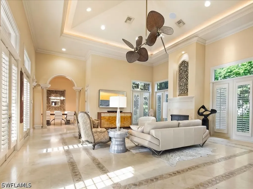 550 21st Avenue S Naples FL 34102