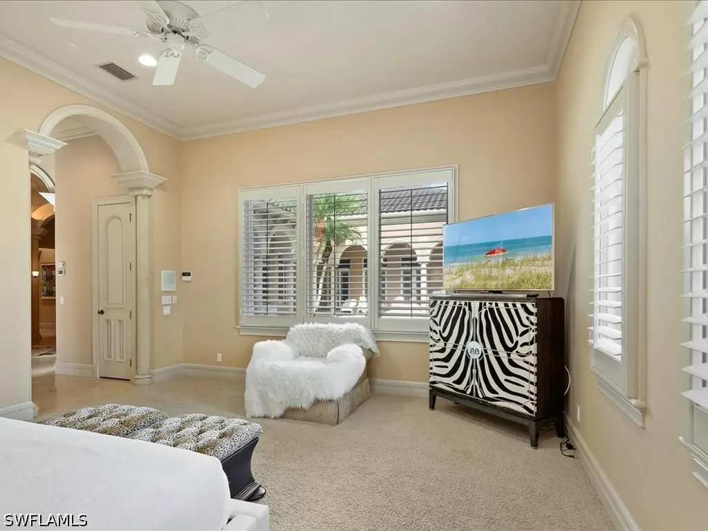 550 21st Avenue S Naples FL 34102