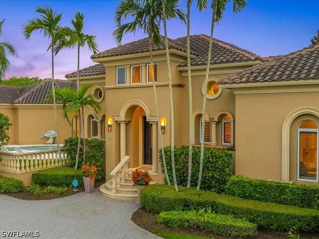 550 21st Avenue S Naples FL 34102