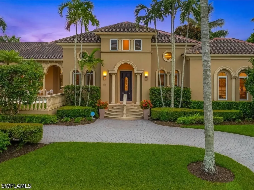 550 21st Avenue S Naples FL 34102