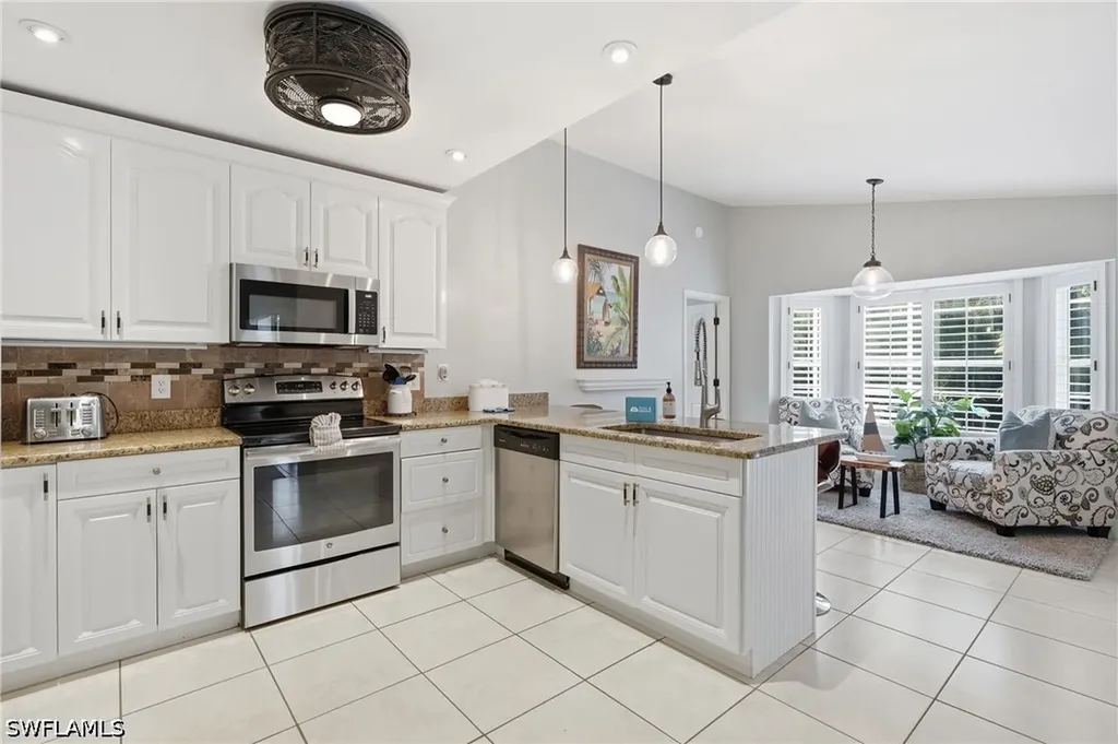 2548 River Reach Drive Naples FL 34104