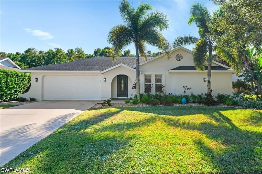 2548 River Reach Drive Naples FL 34104
