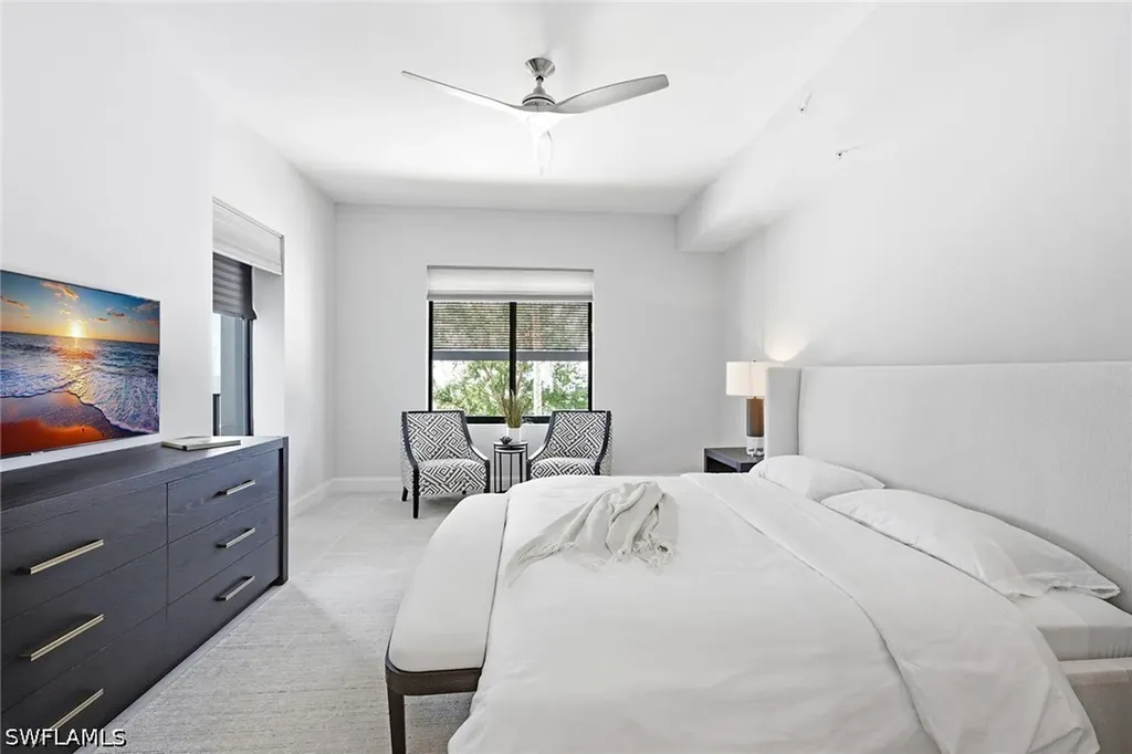 1111 Central Avenue Naples FL 34102