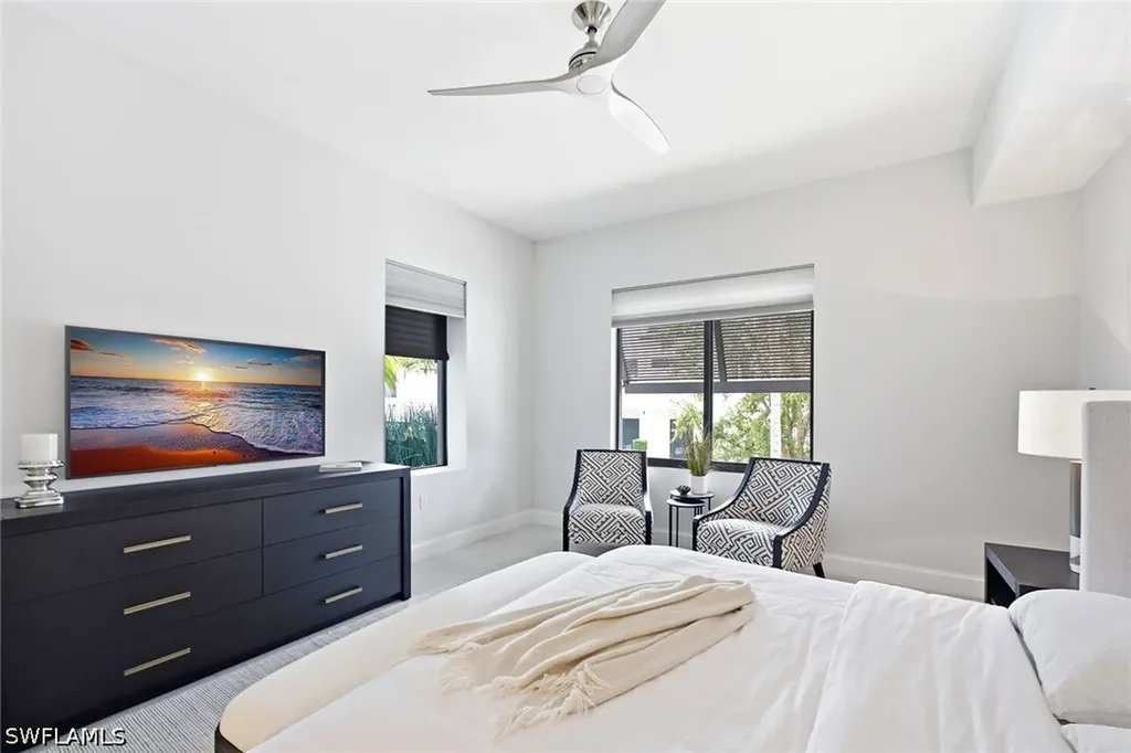 1111 Central Avenue Naples FL 34102
