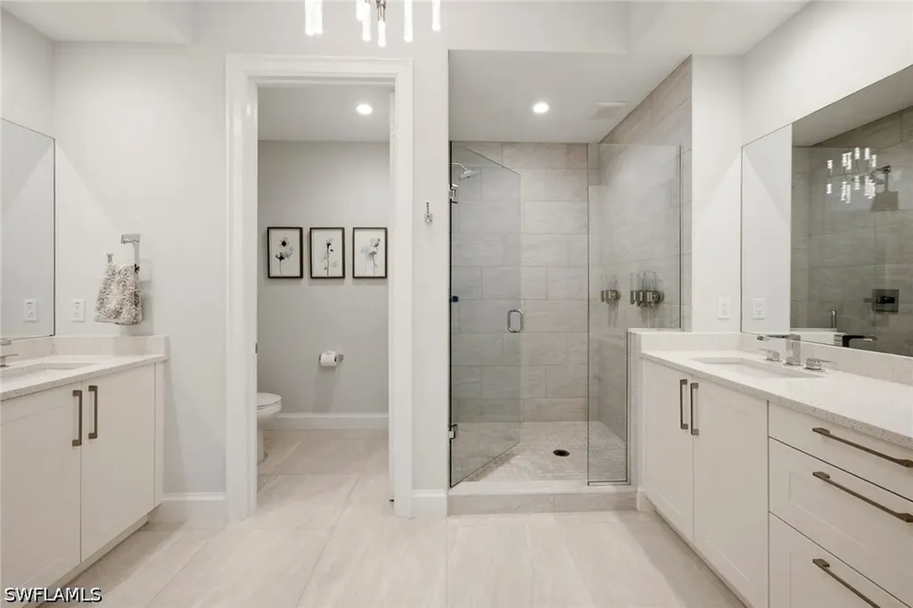 1111 Central Avenue Naples FL 34102