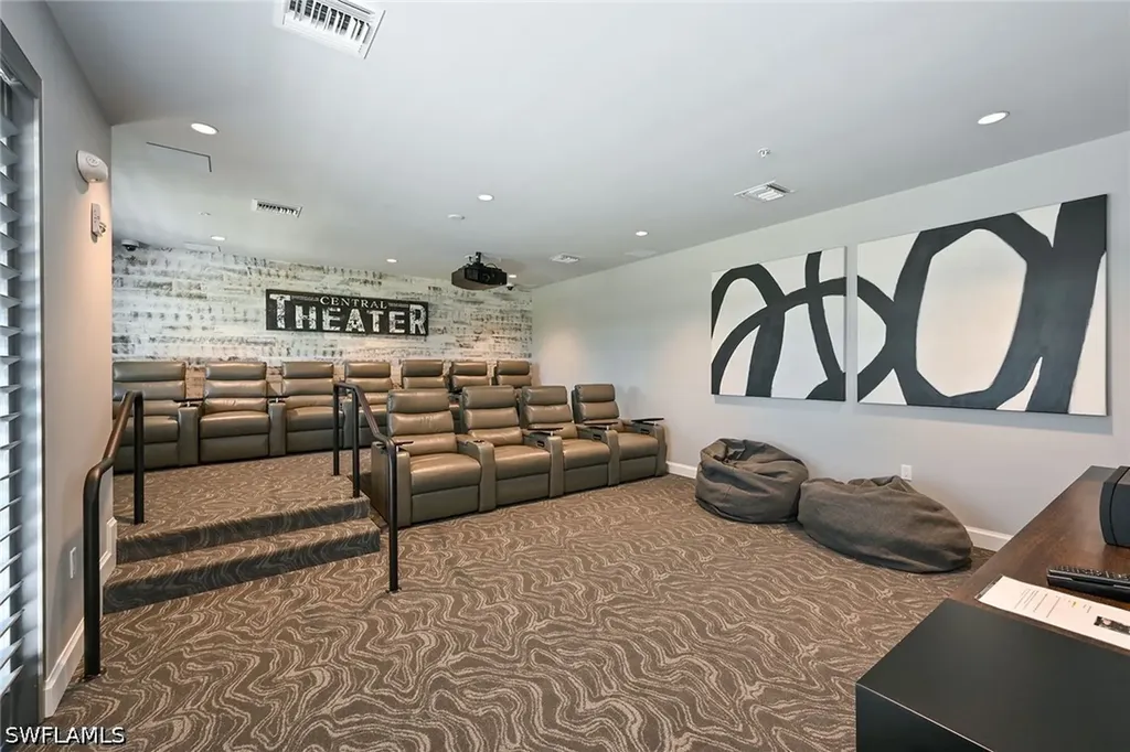 1111 Central Avenue Naples FL 34102