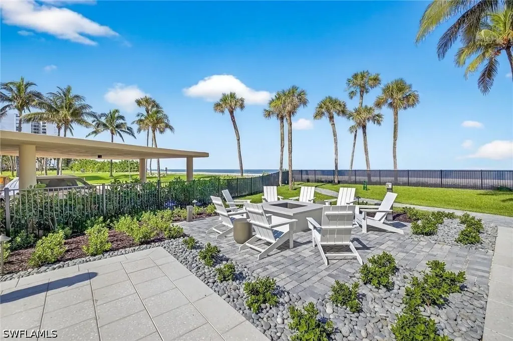 4001 Gulf Shore Boulevard N Naples FL 34103