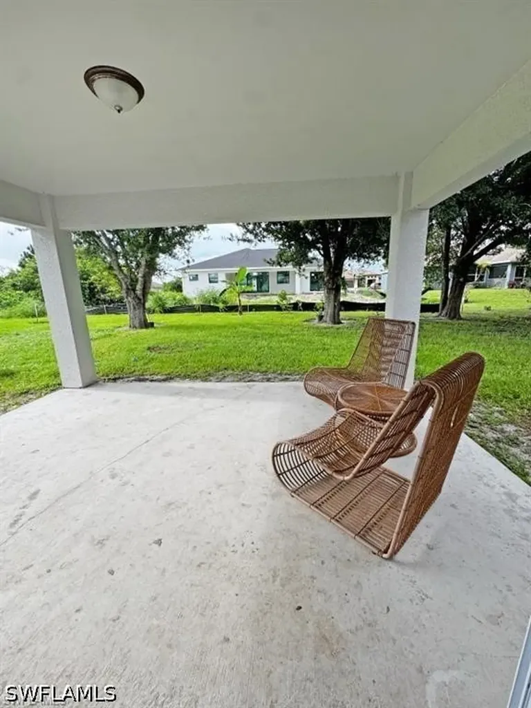 3902 16th Street SW Lehigh Acres FL 33976