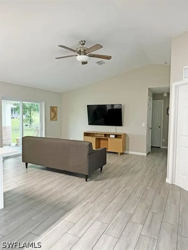 3902 16th Street SW Lehigh Acres FL 33976