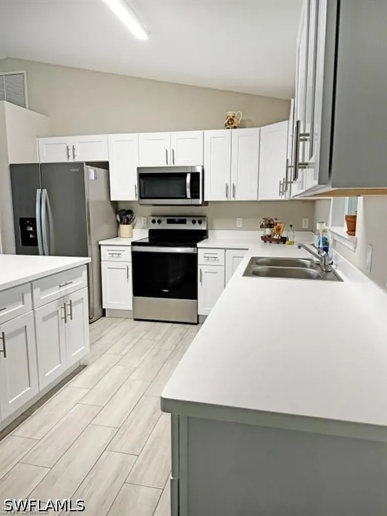 3902 16th Street SW Lehigh Acres FL 33976