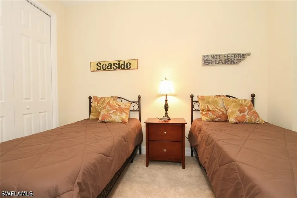 3122 Aviamar Circle Naples FL 34114