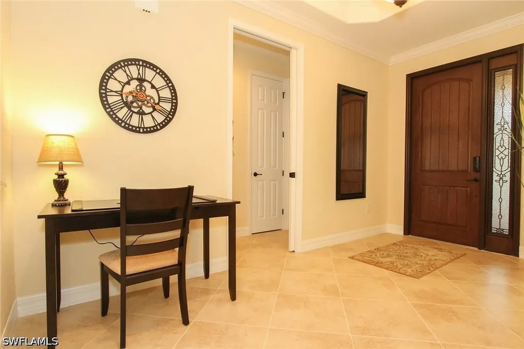 3122 Aviamar Circle Naples FL 34114
